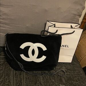 VIP/GWP Black Shoulder Bag with White Logo with shopping bag